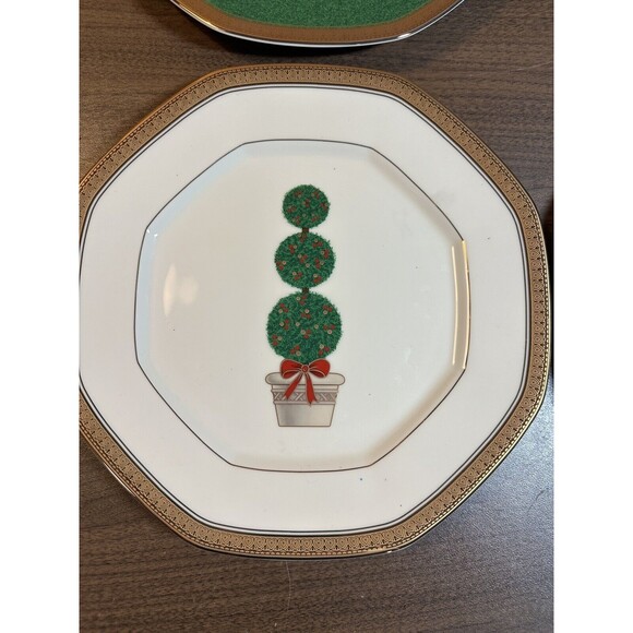 Mikasa 9" Plates Holly Ornament Topiary Trees Set of 5 Variety Christmas Holiday - Picture 2 of 12